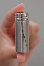 Load image into Gallery viewer, Charcoal Floss | Steel Holder