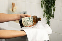Load image into Gallery viewer, Organic Cold Pressed Hexane Free Castor Oil