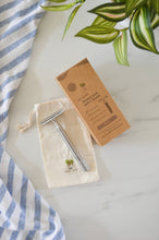 Load image into Gallery viewer, Reusable Double Edge Safety Razor