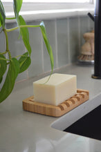 Load image into Gallery viewer, Bamboo Draining Soap Dish