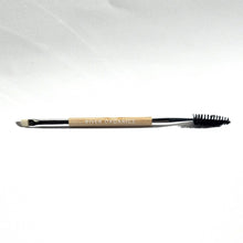 Load image into Gallery viewer, &quot;Spoolie&quot; Brush for Brows and Mascara.
