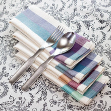 Load image into Gallery viewer, CLOVE Napkin (set of 4), Soft Handwoven Cotton
