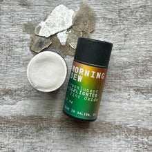 Load image into Gallery viewer, Mineral Tinted Organic Highlighter Sticks
