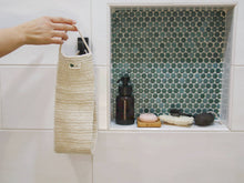 Load image into Gallery viewer, Sisal Back Scrubbing Strap | Sustainable Materials
